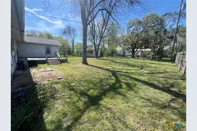 1324 N 60th Street, Waco, TX 76710 - Photo 9