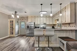 18770 Cr 3265D, Mount Enterprise, TX 75681 - Photo 9