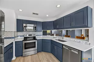 302 St Andrews, Rockport, TX 78382 - Photo 3