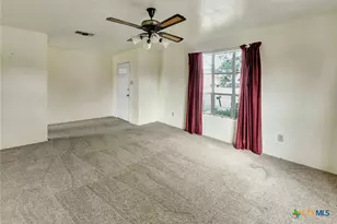 1907 Pleasant Green Dr, Victoria, TX 77901 - Photo 13