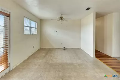 1907 Pleasant Green Drive, Victoria, TX 77901 - Photo 7