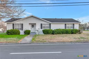 1907 Pleasant Green Dr, Victoria, TX 77901 - Photo 35