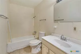 1907 Pleasant Green Dr, Victoria, TX 77901 - Photo 17