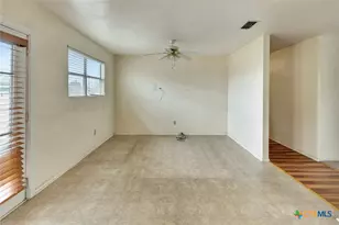 1907 Pleasant Green Dr, Victoria, TX 77901 - Photo 7