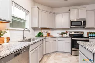 736 Jersey Ct, Troy, TX 76579 - Photo 5