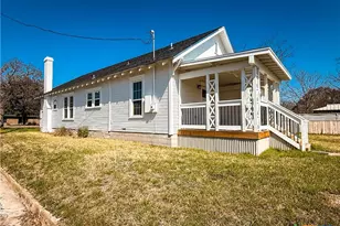 1602 Saunders St, Gatesville, TX 76528 - Photo 5