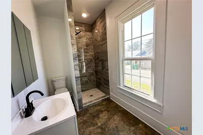 1602 Saunders Street, Gatesville, TX 76528 - Photo 25