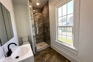 1602 Saunders St, Gatesville, TX 76528 - Photo 25