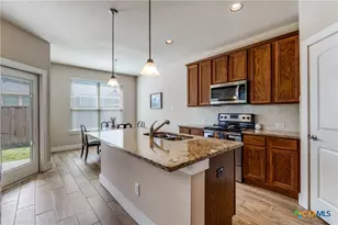 732 Gristmill Dr, New Braunfels, TX 78130 - Photo 9