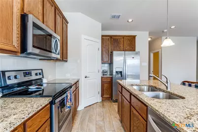 732 Gristmill Drive #20A, New Braunfels, TX 78130 - Photo 11