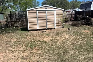 224 Bernie Ln, Seguin, TX 78155 - Photo 7