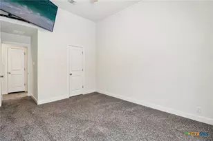 988 Carriage Loop, New Braunfels, TX 78132 - Photo 29