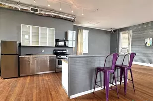 103 W Walnut St, Seguin, TX 78155 - Photo 9