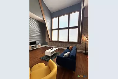 103 W Walnut Street #A, Seguin, TX 78155 - Photo 3