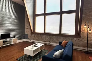 103 W Walnut St, Seguin, TX 78155 - Photo 3