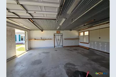 4821 Fm 467, Seguin, TX 78155 - Photo 45