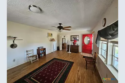 4821 Fm 467, Seguin, TX 78155 - Photo 21