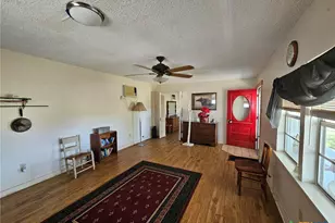 4821 FM467, Seguin, TX 78155 - Photo 21