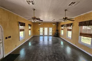 4821 FM467, Seguin, TX 78155 - Photo 29