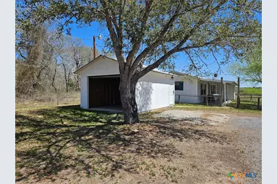 4821 Fm 467, Seguin, TX 78155 - Photo 9