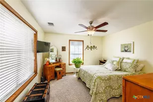 2110 Immenhauser Rd, Yoakum, TX 77995 - Photo 17