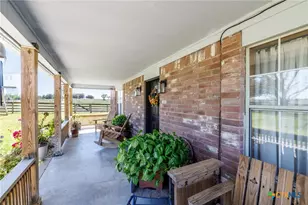 2110 Immenhauser Rd, Yoakum, TX 77995 - Photo 7