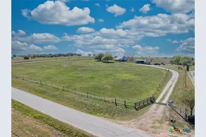 2110 Immenhauser Road, Yoakum, TX 77995 - Photo 37