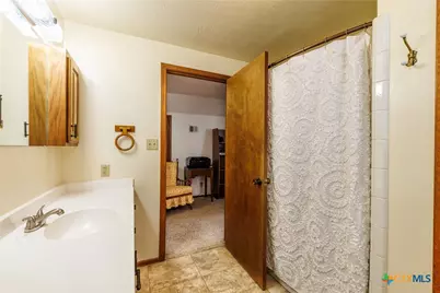 2110 Immenhauser Road, Yoakum, TX 77995 - Photo 25