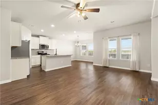 448 Agave Flats Dr, New Braunfels, TX 78130 - Photo 3