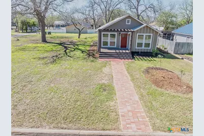 403 W French Street, Cuero, TX 77954 - Photo 23