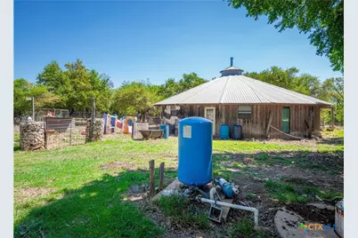 21500 Firefly Road, Florence, TX 76527 - Photo 23