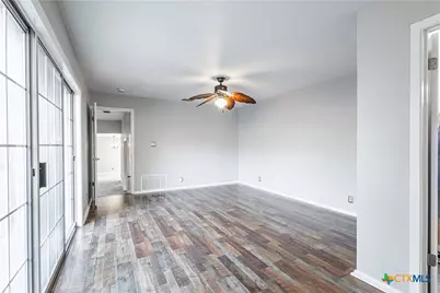 14 Oak Villa Road, Canyon Lake, TX 78133 - Photo 11