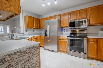 14 Oak Villa Road, Canyon Lake, TX 78133 - Photo 5