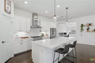 2212 Quince Ave, New Braunfels, TX 78132 - Photo 5