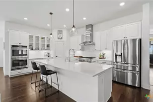 2212 Quince Ave, New Braunfels, TX 78132 - Photo 7