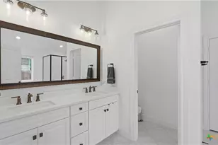 2212 Quince Ave, New Braunfels, TX 78132 - Photo 15