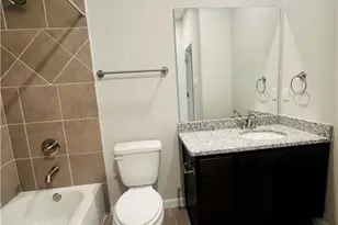 516 Hudson St, Seguin, TX 78155 - Photo 9