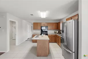 513 Zapata Cir, New Braunfels, TX 78130 - Photo 21