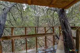 1722 Trail Pass Dr, Canyon Lake, TX 78133 - Photo 25