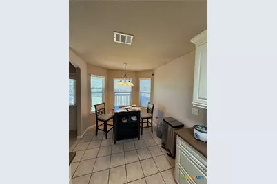 1648 Sunfire Circle, New Braunfels, TX 78130 - Photo 5