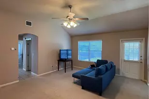 1648 Sunfire Cir, New Braunfels, TX 78130 - Photo 3