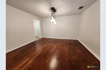 521 Willow Avenue, New Braunfels, TX 78130 - Photo 9