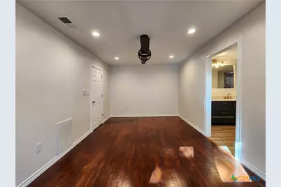 521 Willow Avenue, New Braunfels, TX 78130 - Photo 17