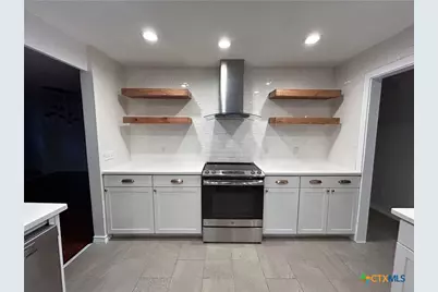 521 Willow Avenue, New Braunfels, TX 78130 - Photo 7