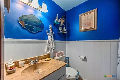 1640 S Virginia Street, Port Lavaca, TX 77979 - Photo 13