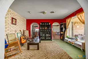 1640 S Virginia St, Port Lavaca, TX 77979 - Photo 25