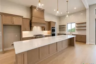 2116 Comal Springs, Canyon Lake, TX 78133 - Photo 3