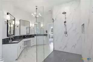 9610 Trophy Oaks Dr, San Antonio, TX 78266 - Photo 17