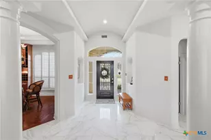 9610 Trophy Oaks Dr, San Antonio, TX 78266 - Photo 7