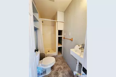 990/1001 Studio County Road 4450, Kempner, TX 76539 - Photo 3